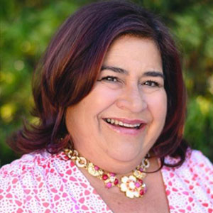 Dr. Anna Ortiz