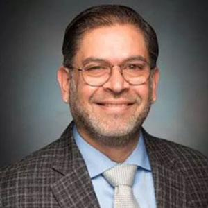 Dr. Enrique Morales-Díaz